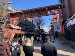 浅草寺より訴えられた伝法院商店会